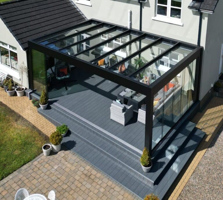 How Commercial Verandas Improve Customer Experience?